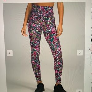 Lululemon base pace high-rice running tight 28”